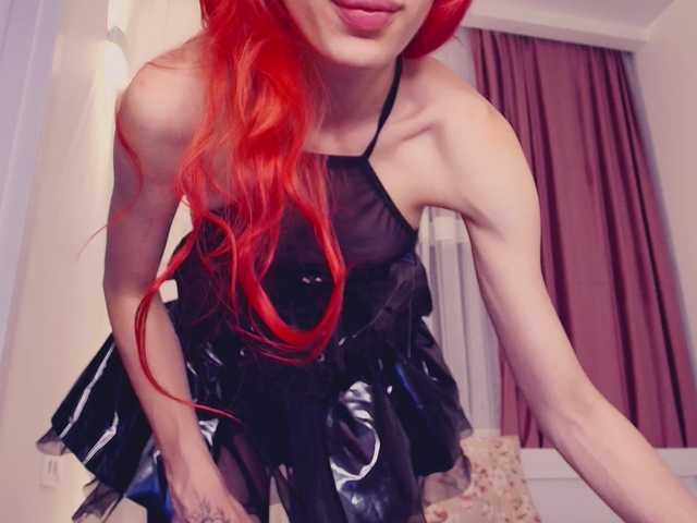 MeowRoslavaa live cam on BongaCams