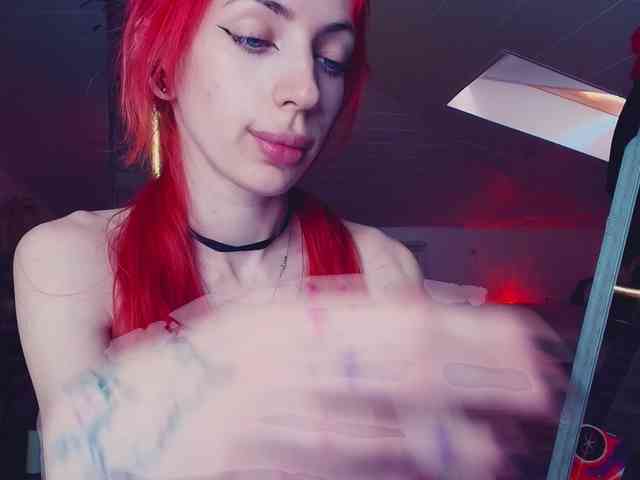 MeowRoslava webcam