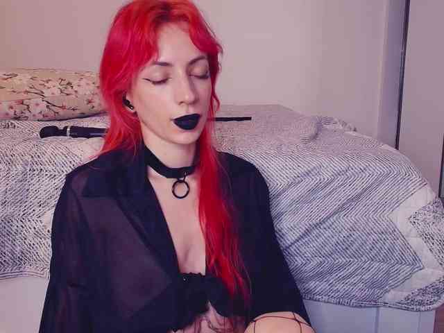 MeowRoslava webcam