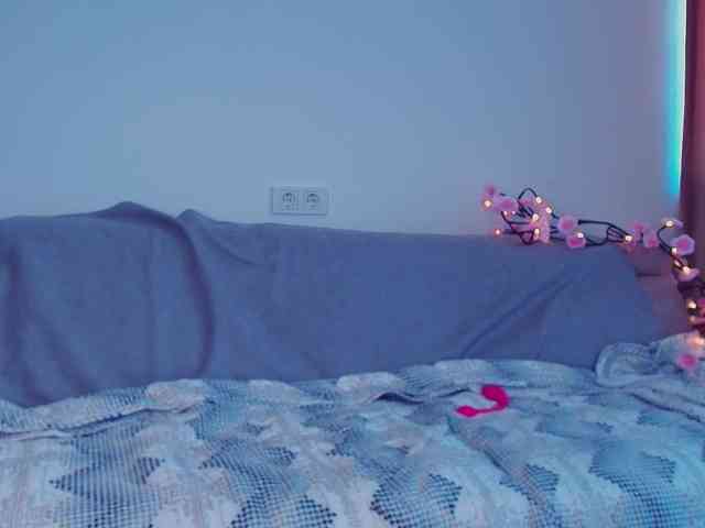 MeowRoslava webcam