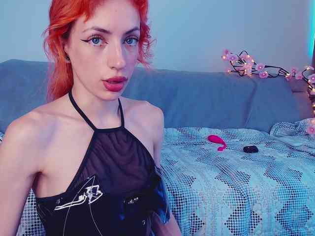 MeowRoslava webcam
