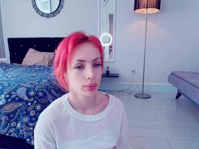 MeowRoslava webcam