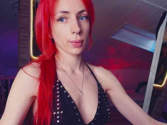 MeowRoslava webcam