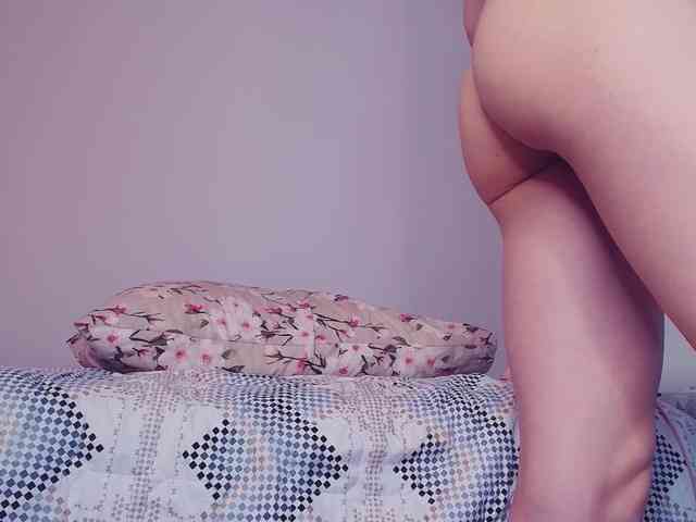 MeowRoslavaa Live Webcam on BongaCams