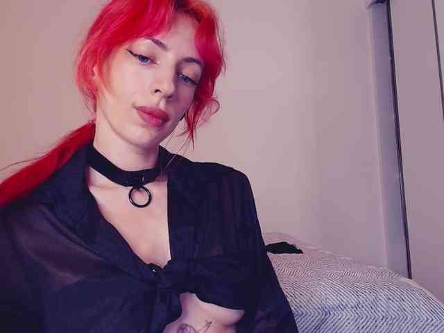 MeowRoslava webcam