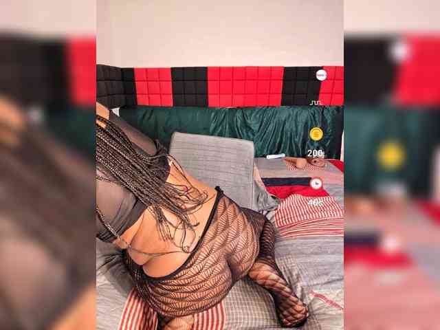 Model: Shantel_olivia