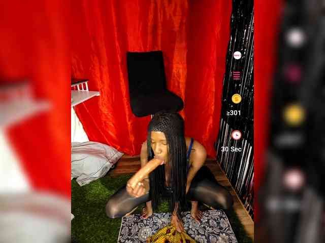 Model: Shantel_olivia
