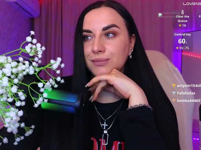 YURIEVNA13 live cam on BongaCams