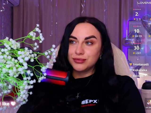 YURIEVNA13 live webcam show