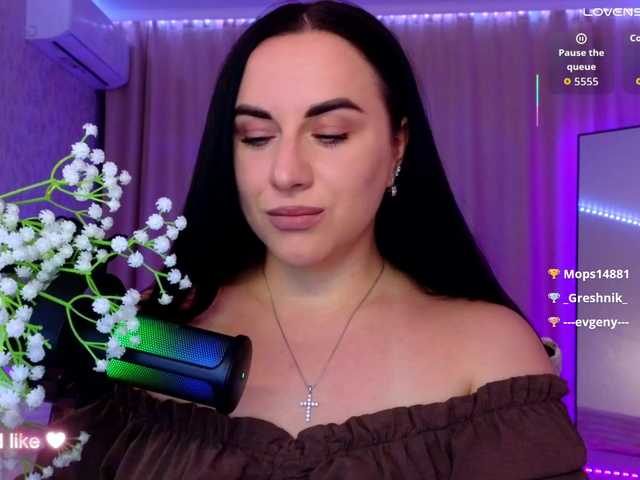 YURIEVNA13 live cam on BongaCams