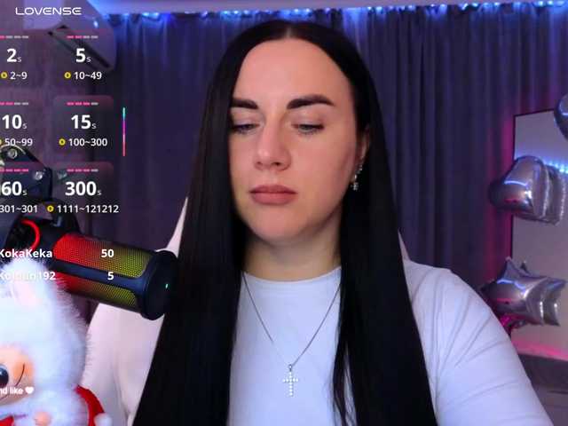 YURIEVNA13 live cam on BongaCams