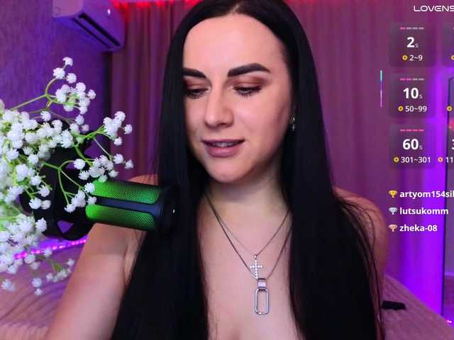 YURIEVNA13 live cam on BongaCams