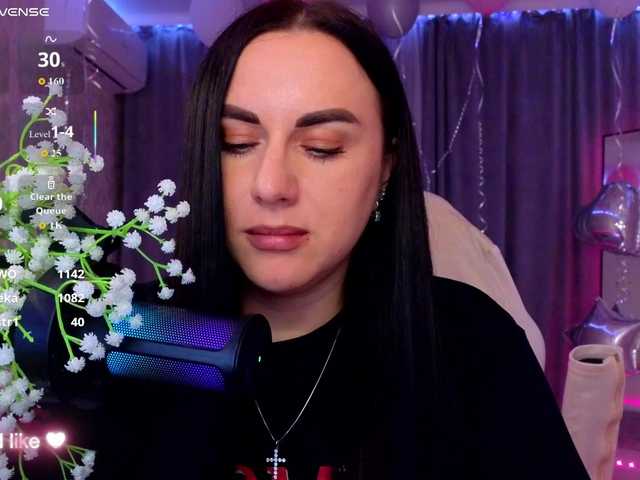 YURIEVNA13 live cam on BongaCams