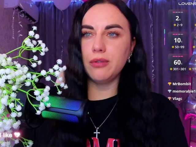 YURIEVNA13 live cam on BongaCams