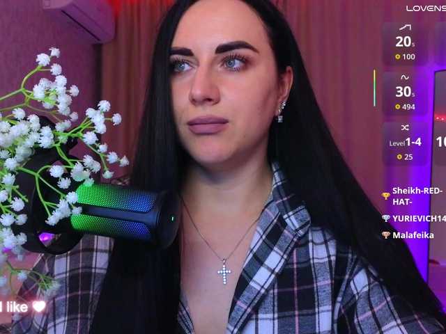 YURIEVNA13 live cam on BongaCams