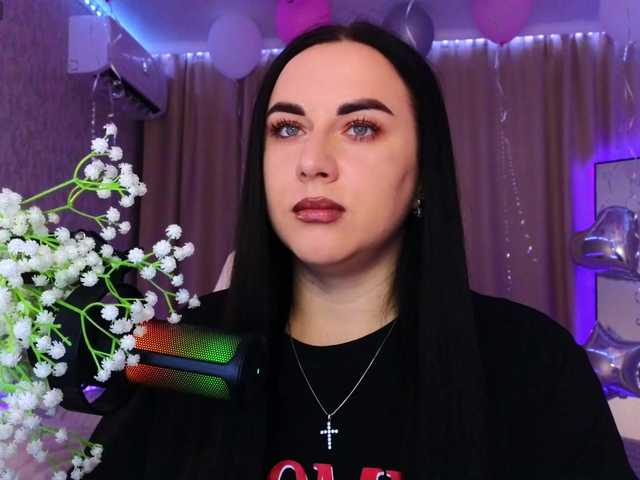 YURIEVNA13 live webcam show
