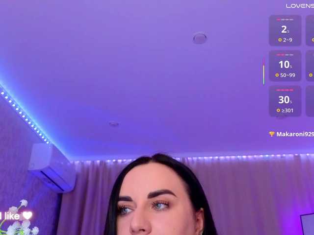 YURIEVNA13 live cam on BongaCams