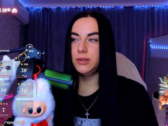 YURIEVNA13 live cam on BongaCams