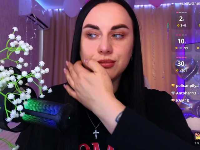 YURIEVNA13 live cam on BongaCams