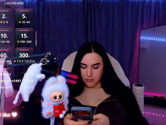 YURIEVNA13, live now on BongaCams