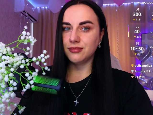 YURIEVNA13 live cam on BongaCams