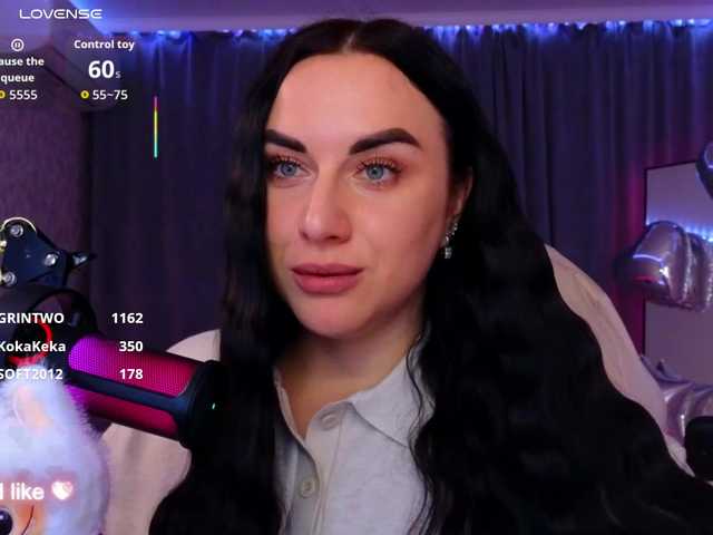YURIEVNA13 live cam on BongaCams