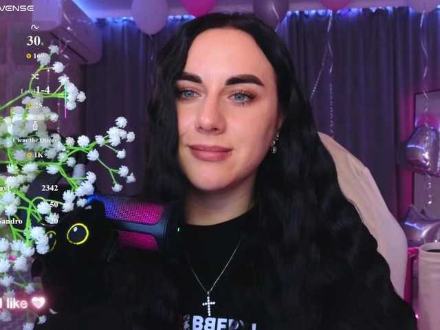 YURIEVNA13 live cam on BongaCams