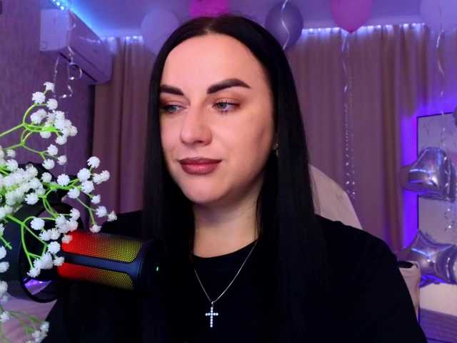 YURIEVNA13 live webcam show