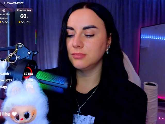 YURIEVNA13 live cam on BongaCams