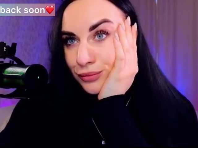 YURIEVNA13 live cam