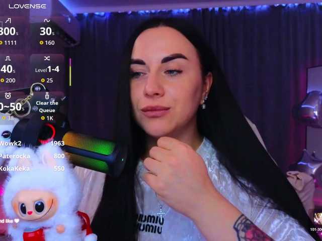 YURIEVNA13 live cam on BongaCams