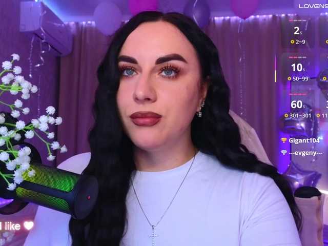YURIEVNA13 live webcam show