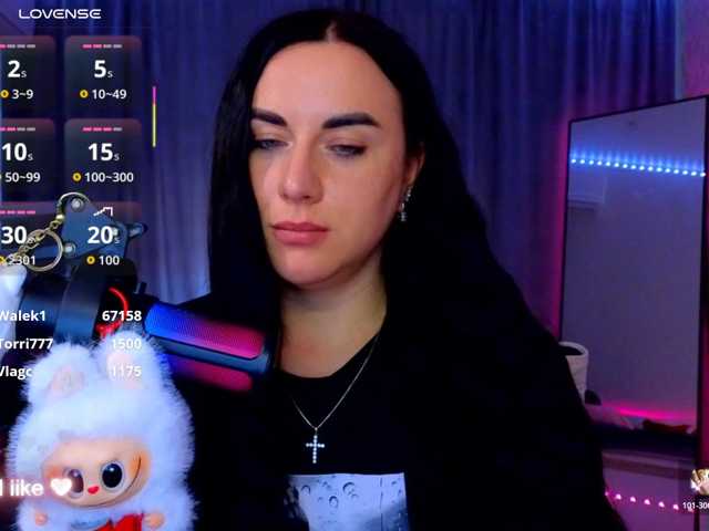 YURIEVNA13 live cam on BongaCams