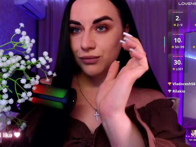 YURIEVNA13 live cam on BongaCams