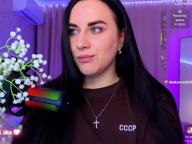 YURIEVNA13 live cam on BongaCams