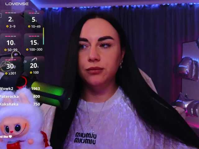 YURIEVNA13 live cam on BongaCams