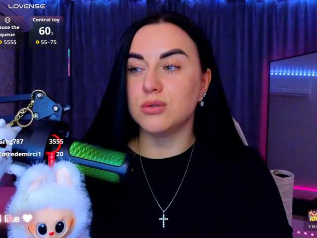 YURIEVNA13 live cam on BongaCams