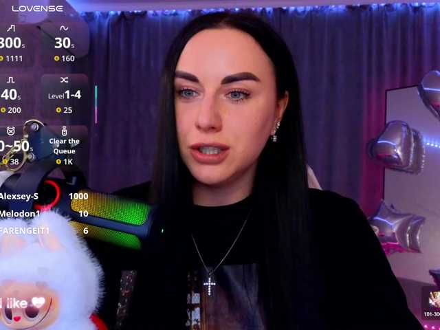 YURIEVNA13 live cam preview