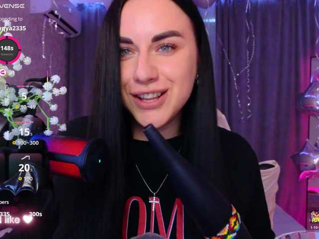 YURIEVNA13 live cam on BongaCams