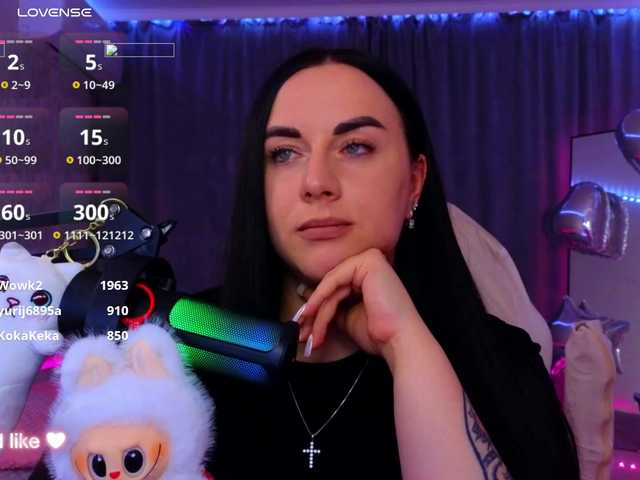 YURIEVNA13 live cam on BongaCams