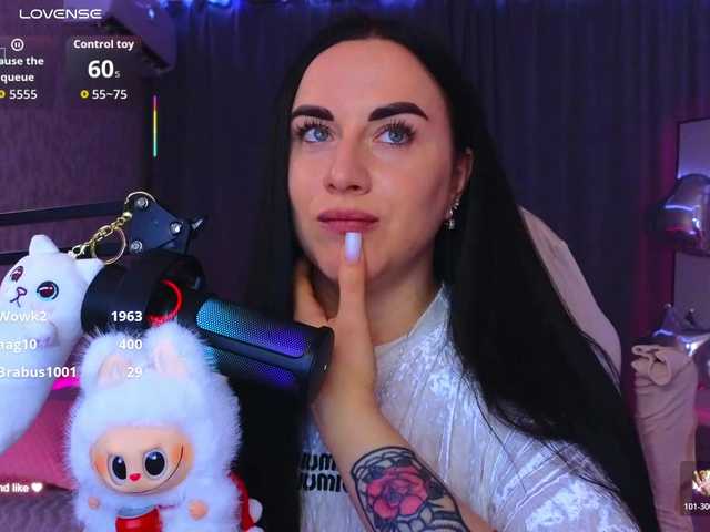 YURIEVNA13 live cam on BongaCams