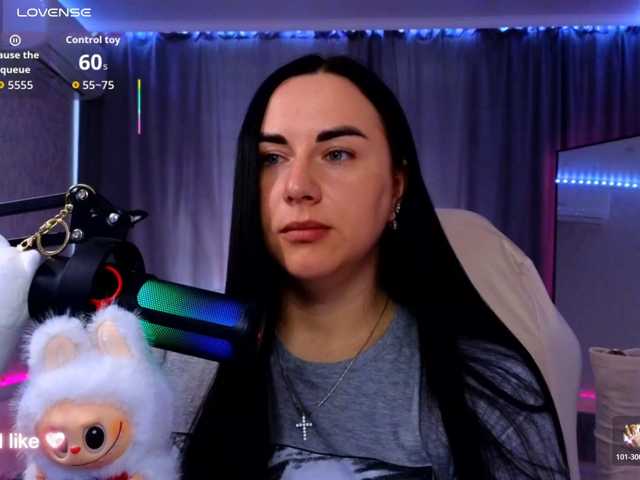 YURIEVNA13 live cam on BongaCams