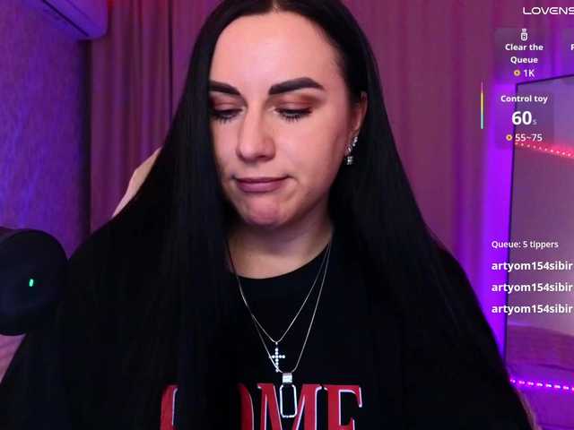 YURIEVNA13 live cam on BongaCams