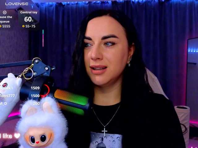 YURIEVNA13 live cam on BongaCams