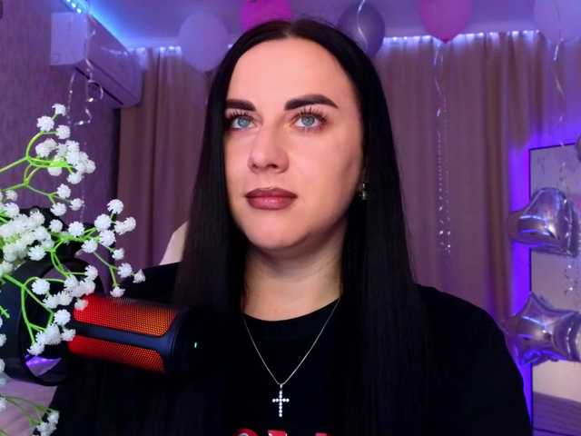 YURIEVNA13 live webcam show