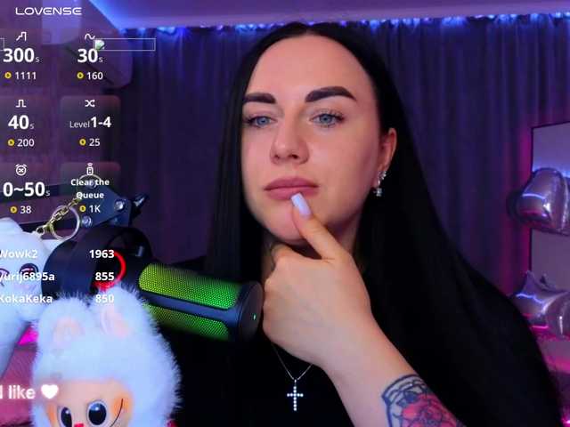 YURIEVNA13 live cam on BongaCams