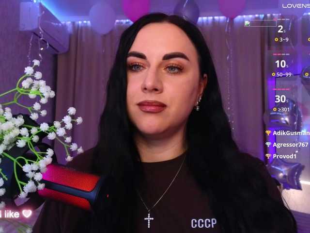 YURIEVNA13 live cam on BongaCams