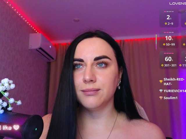 YURIEVNA13 live cam on BongaCams