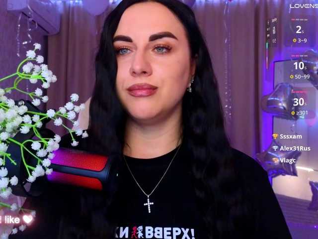 YURIEVNA13 live webcam show