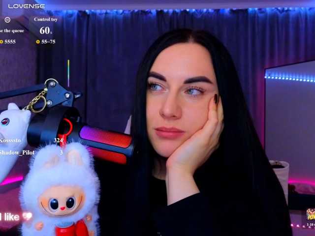 YURIEVNA13 live cam preview